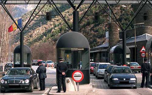 Paso fronterizo de la Aduana en Andorra